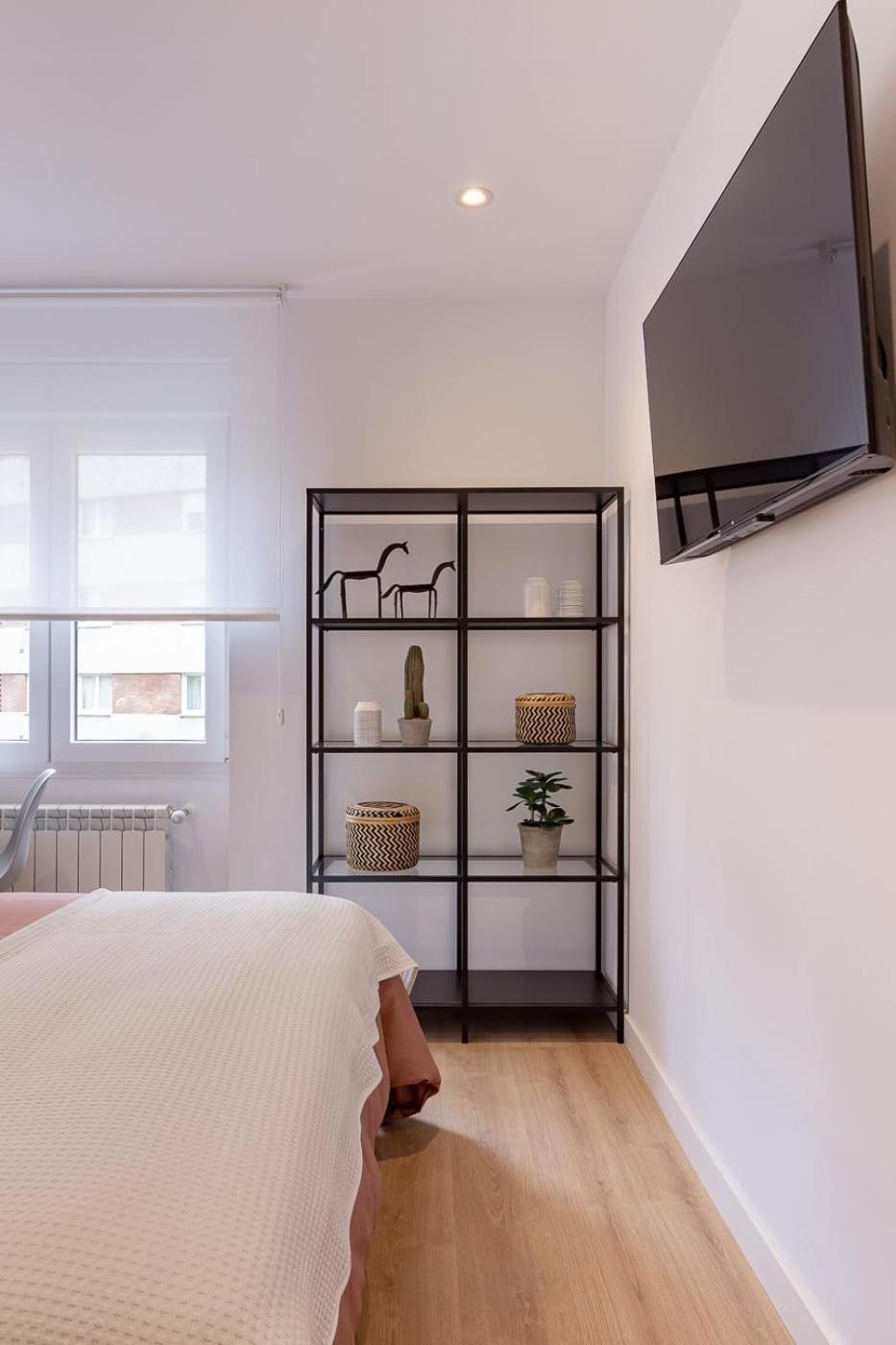 Room4You By Asturias Holidays Овиедо Екстериор снимка