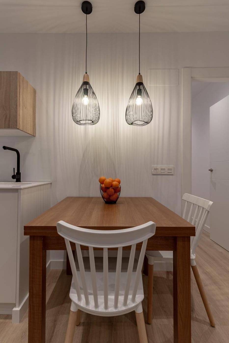 Room4You By Asturias Holidays Овиедо Екстериор снимка